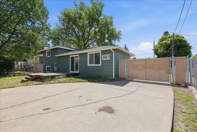 7925 E Nora Ave, Spokane Valley, WA 99212