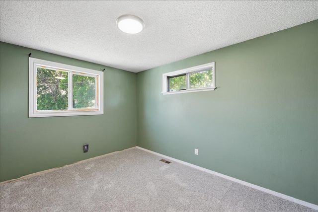 7925 E Nora Ave, Spokane Valley, WA 99212