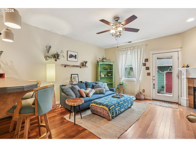 6422 Ne GARFIELD Ave, Portland, OR 97211