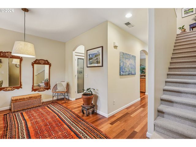 6422 Ne GARFIELD Ave, Portland, OR 97211