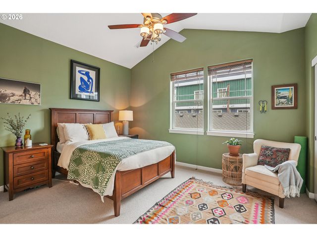 6422 Ne GARFIELD Ave, Portland, OR 97211