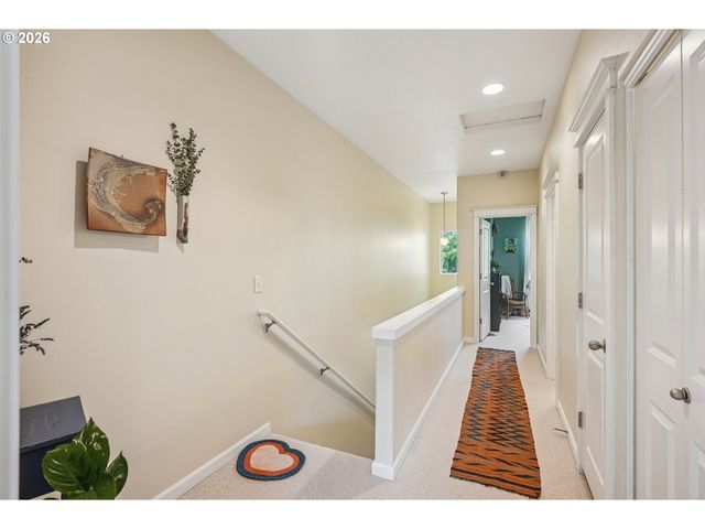 6422 Ne GARFIELD Ave, Portland, OR 97211