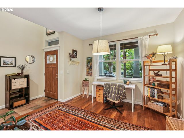 6422 Ne GARFIELD Ave, Portland, OR 97211