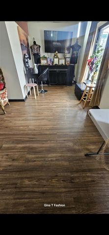 15040 E 9 Mile Road, Eastpointe, MI 48021