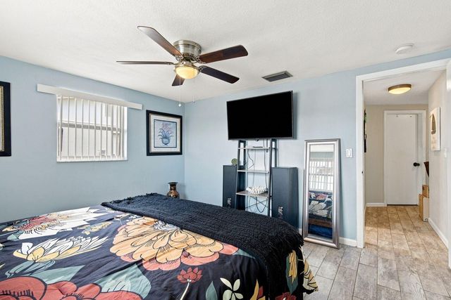 1324 CHANCELLOR DRIVE, Holiday, FL 34690