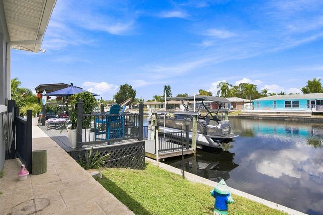 1324 CHANCELLOR DRIVE, Holiday, FL 34690
