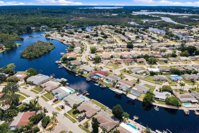 1324 CHANCELLOR DRIVE, Holiday, FL 34690
