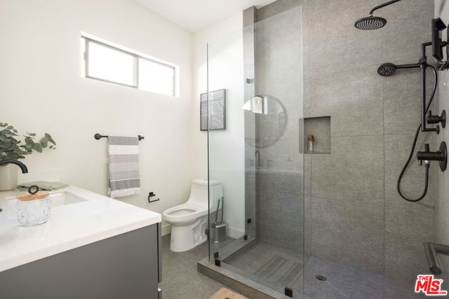 1823 N Fuller Avenue 4, Los Angeles, CA 90046