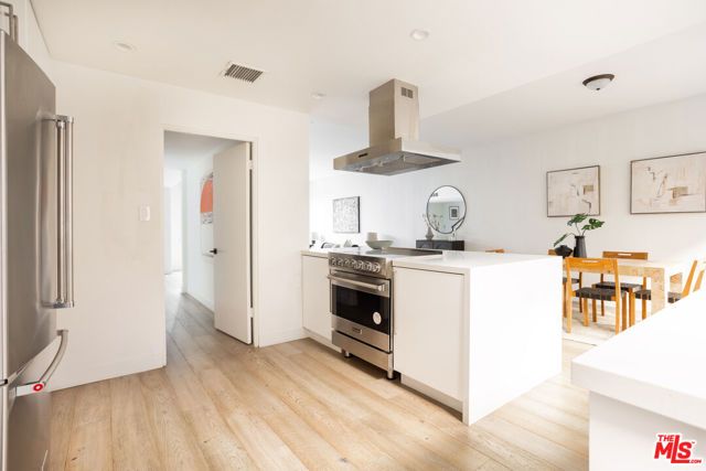 1823 N Fuller Avenue 4, Los Angeles, CA 90046