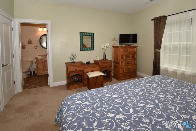 5 Biltmore Court, Avon, CT 06001