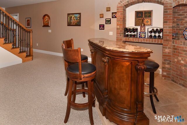 5 Biltmore Court, Avon, CT 06001