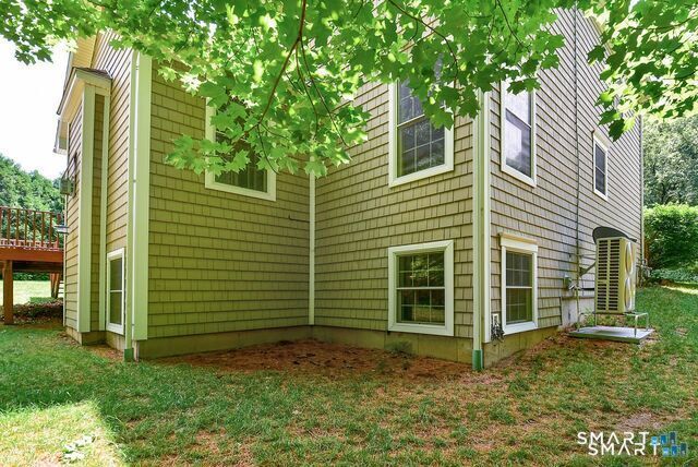 5 Biltmore Court, Avon, CT 06001