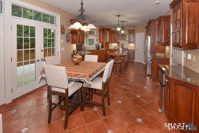 5 Biltmore Court, Avon, CT 06001