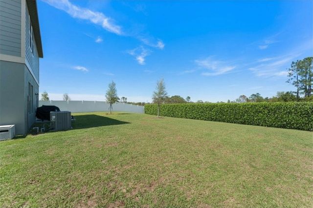 8700 SPORTSMAN LOOP, Groveland, FL 34736