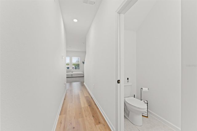 8700 SPORTSMAN LOOP, Groveland, FL 34736