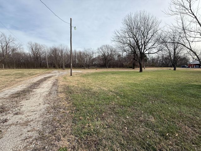 5600 N Main St Road, Joplin, MO 64801