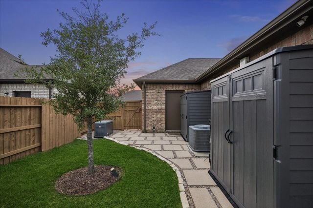 31106 Wyndfield Court, Tomball, TX 77375