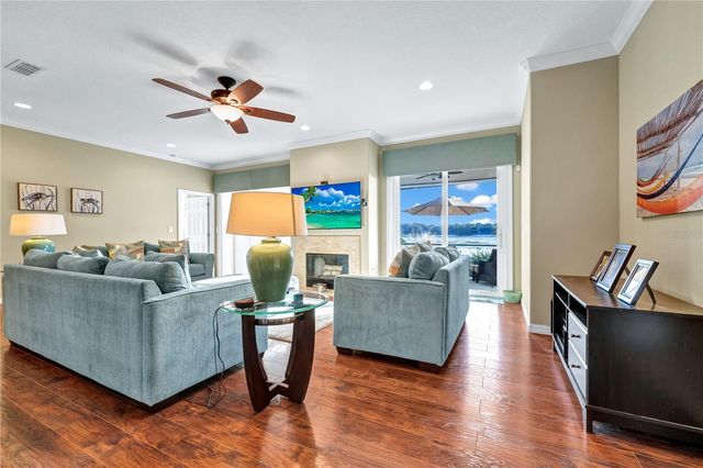 911 SHAWNA SHORES, Haines City, FL 33844