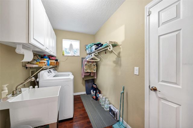 911 SHAWNA SHORES, Haines City, FL 33844