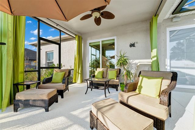 911 SHAWNA SHORES, Haines City, FL 33844