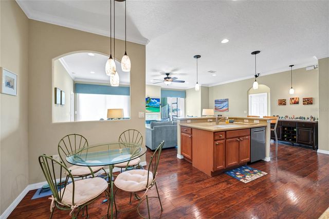 911 SHAWNA SHORES, Haines City, FL 33844