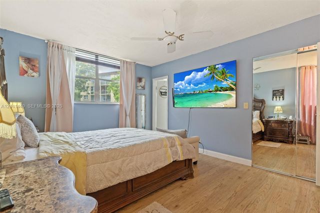 2871 Somerset Dr 102, Lauderdale Lakes, FL 33311