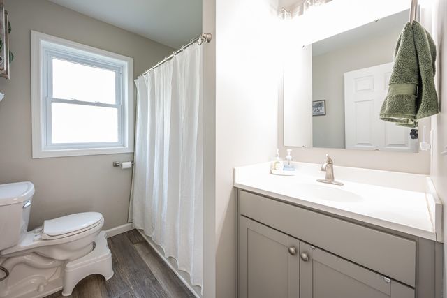1152 Midland Road, Bay City, MI 48706