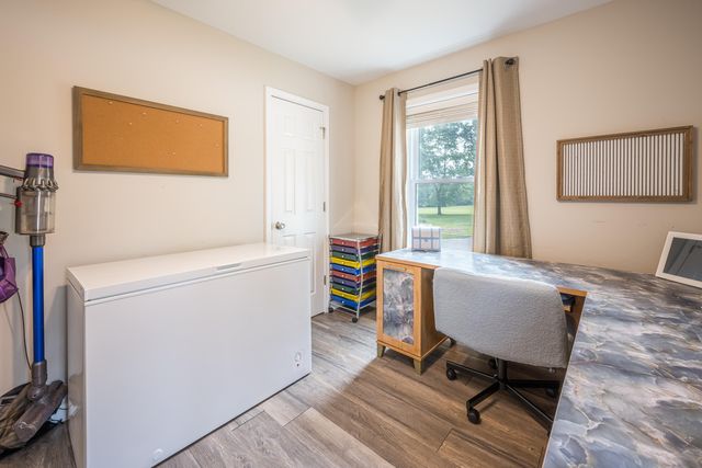 1152 Midland Road, Bay City, MI 48706