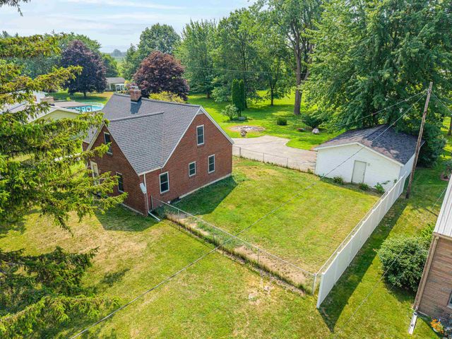 1152 Midland Road, Bay City, MI 48706