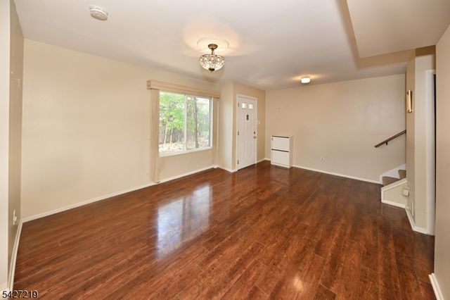 101 River Rd B3, Nutley Twp., NJ 07110