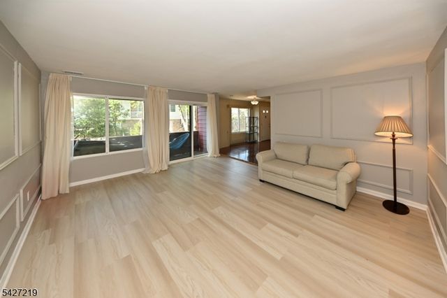 101 River Rd B3, Nutley Twp., NJ 07110