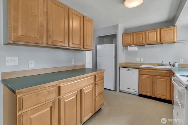608 24th Street SE, Auburn, WA 98002