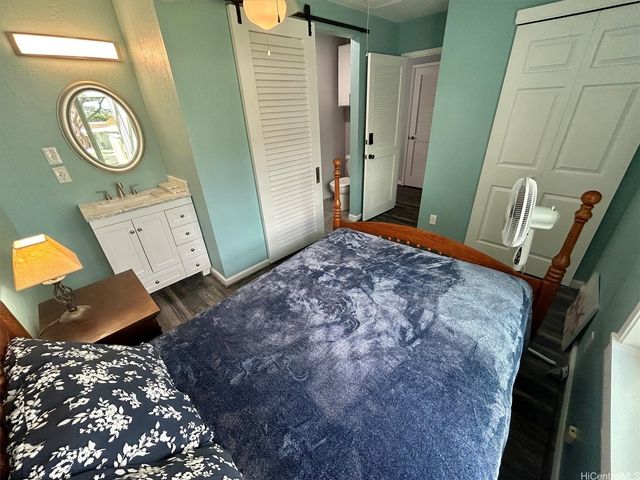 599 Keolu Drive B, Kailua, HI 96734