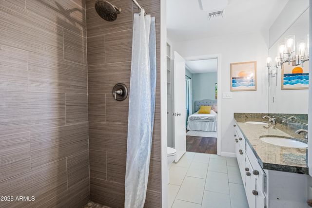 2007 E RANCHO Drive, Phoenix, AZ 85016