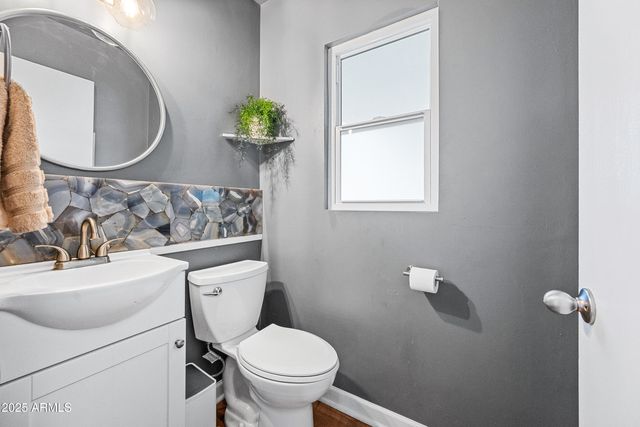 2007 E RANCHO Drive, Phoenix, AZ 85016