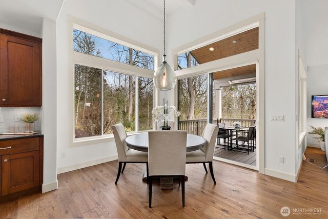 9026 NE 127th Place, Kirkland, WA 98034