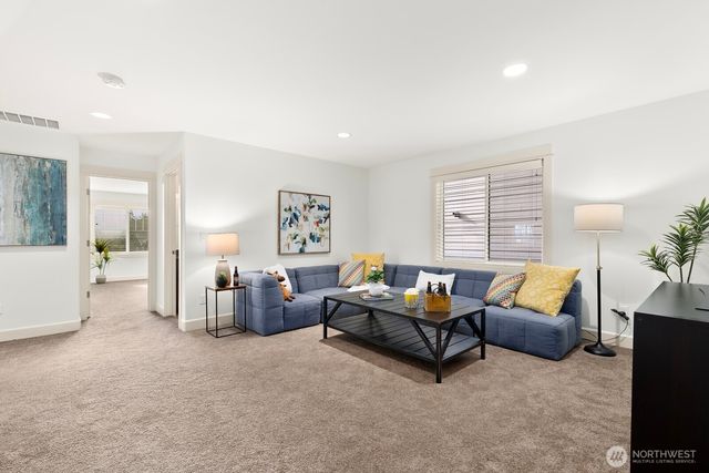 9026 NE 127th Place, Kirkland, WA 98034