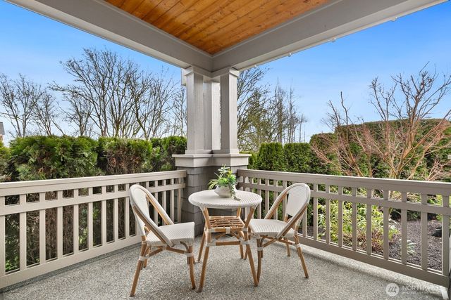 9026 NE 127th Place, Kirkland, WA 98034