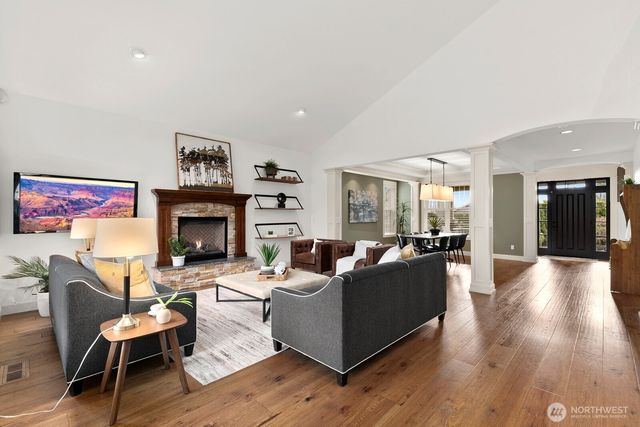 9026 NE 127th Place, Kirkland, WA 98034