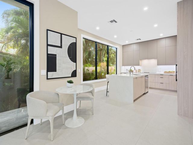 1401 NE 16th Avenue, Fort Lauderdale, FL 33304