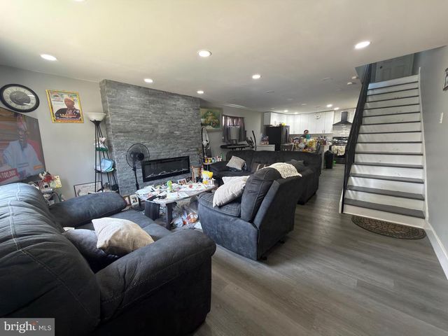 311 N 9TH ST, Darby, PA 19023
