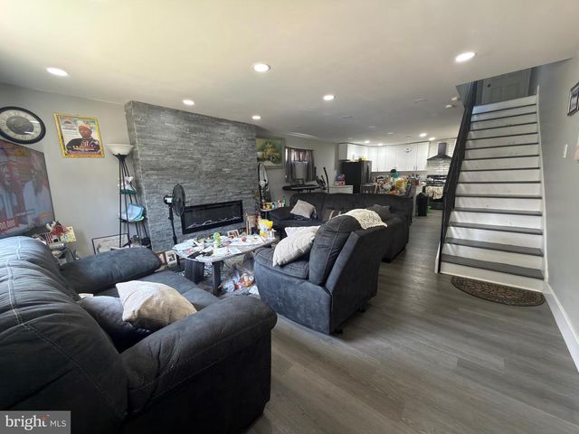 311 N 9TH ST, Darby, PA 19023