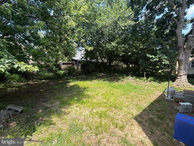 311 N 9TH ST, Darby, PA 19023