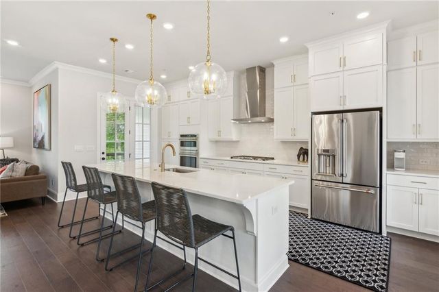 427 Burton Drive, Alpharetta, GA 30009