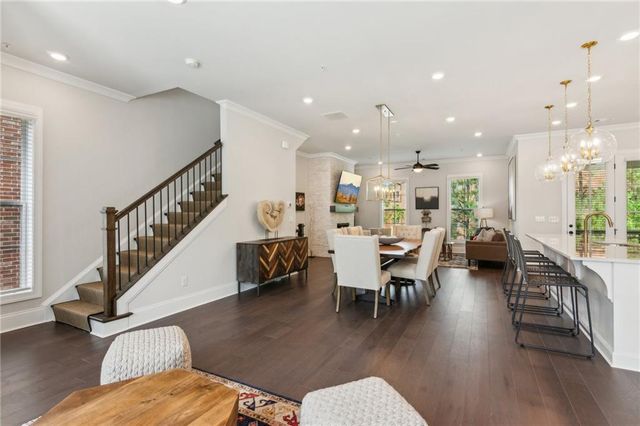 427 Burton Drive, Alpharetta, GA 30009