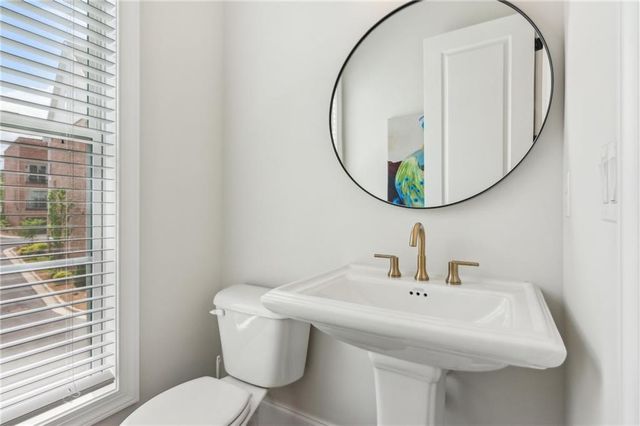 427 Burton Drive, Alpharetta, GA 30009