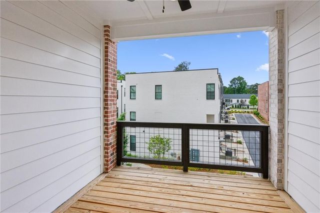 427 Burton Drive, Alpharetta, GA 30009