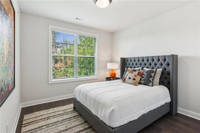 427 Burton Drive, Alpharetta, GA 30009