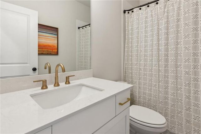 427 Burton Drive, Alpharetta, GA 30009