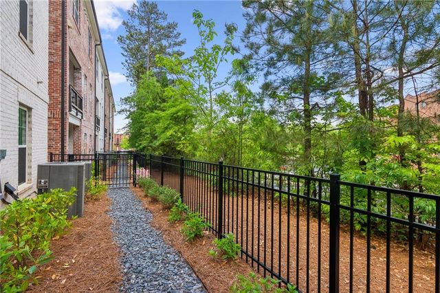 427 Burton Drive, Alpharetta, GA 30009